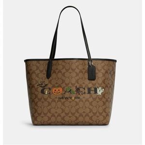 🎃NWT! Coach City Tote In Signature Canvas With Halloween